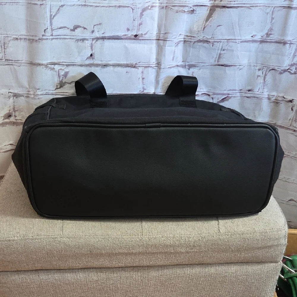Nike Black Duffel Bag for Men